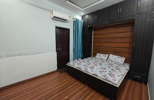 Kharar Apartment | Modern 1BHK Stay in Kharar