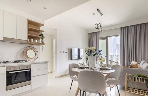 Za'abeel 2 Apartment | Modern 1BR Minutes Away to Burj Khalifa!