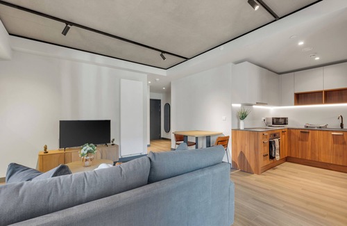 Wembley Park Apartment | Modern 1BR Retreat in Wembley Luna by MySquare