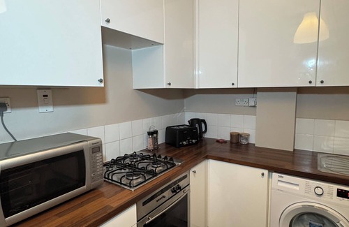 Brent Apartment | Modern 2 bed home in Kensal Rise - Easy access to Central London