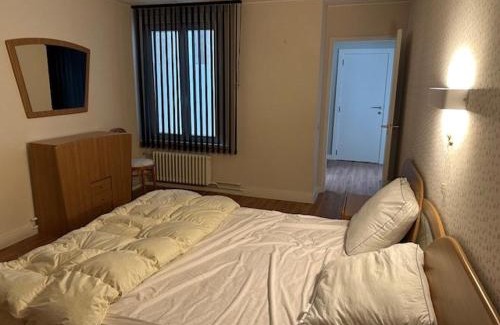 Blankenberge Apartment | Modern 2-bedroom apartment within walking distance of the city centre and the beach T209