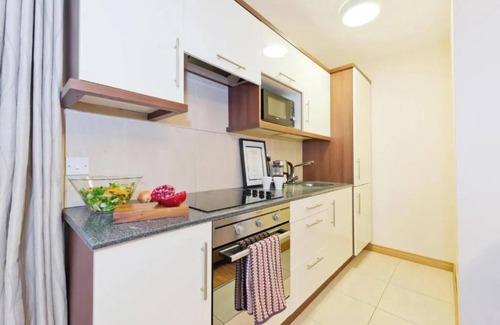 Dublin Apartment | Modern 2 Bedroom Apartment Dublin 1 Sleeps 6