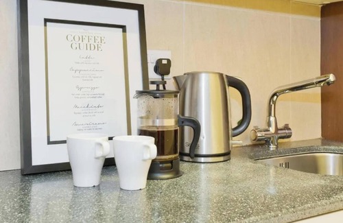 Dublin Apartment | Modern 2 Bedroom Apartment Dublin 1 Sleeps 6