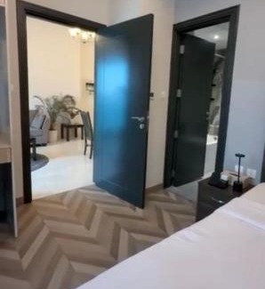 Al Quoz Apartment | Modern 2 Bedroom Apartment with Creek View