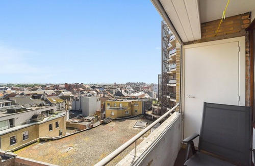 Blankenberge Apartment | Modern 2-bedroom flat with sea views.
