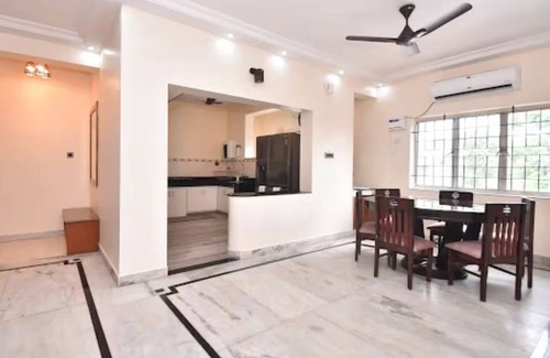 Egmore Apartment | Modern 2-BR Apartment in Chennai