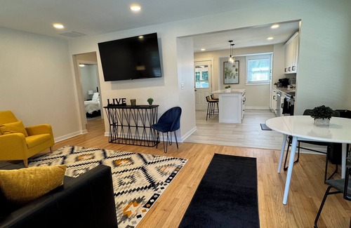 Fortville House | Modern 2BR + Gameroom Fortville home Sleeps 6 in Near Indianapolis