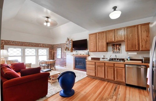Leadville Condo | Modern 2BR Loft: Walk to Downtown - 30 plus day