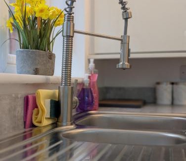 Stockton-on-Tees House | Modern 2BR with Parking - Great for Contractors and Relocators - Long Stay Rates