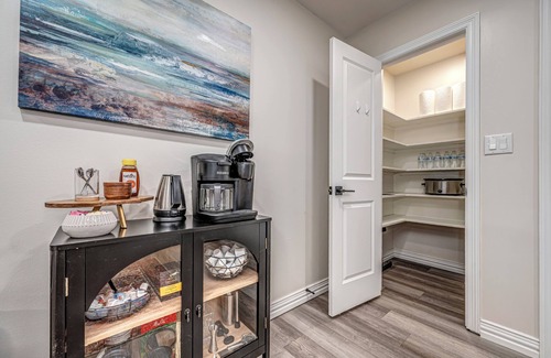 South Tulsa House | Modern 3-Bed, 2-Bath Retreat in the Heart of Tulsa