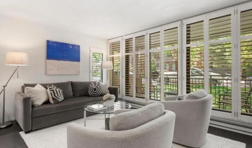 Aspen Apartment | Modern 3 Bed Condo with Mountain Views