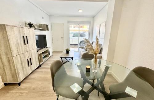 Torre-Pacheco House | Modern 3 Bed House with shared pool in Los Alcazares