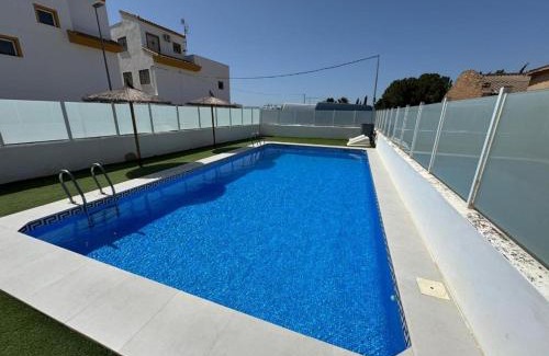 Torre-Pacheco House | Modern 3 Bed House with shared pool in Los Alcazares