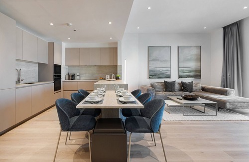Dubai Apartment | Modern 3 Bedroom Apartment at Al Andalus, JGE