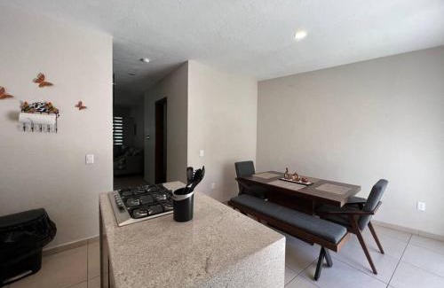 Zapotlanejo House | Modern 3 bedroom Private home with Aircondition