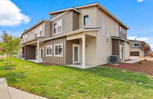 Nampa House | Modern 3BR Home in Meridian - King Suite - Comfort