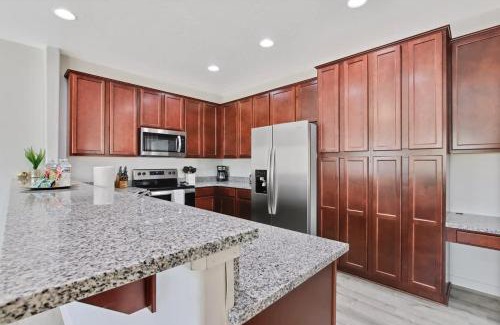 Nampa House | Modern 3BR Home in Meridian - King Suite - Comfort