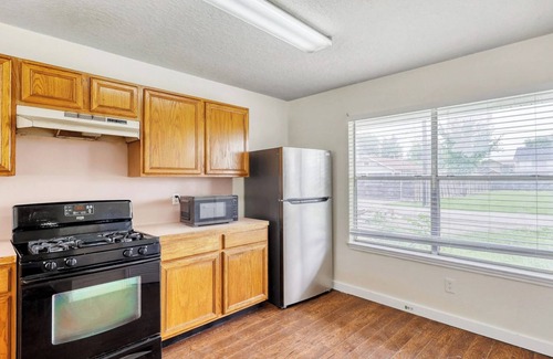 Northside House | Modern 3BR Home Near Downtown