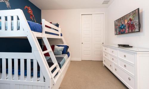 West Kissimmee House | Modern 4 Bdrm Home with Game Room in Encore