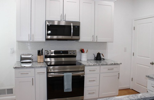 Wilmington House | Modern 4 Bedroom Home in Wilmington