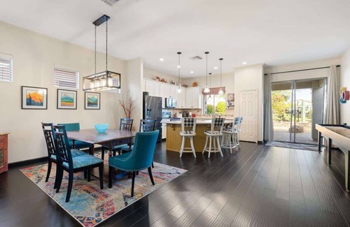 Augusta Ranch House | Modern 4-BR Home | Heated Pool | Jacuzzi | Grill