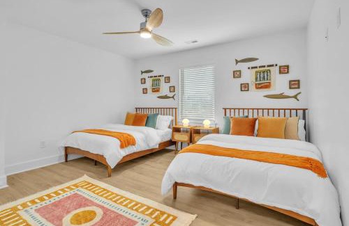 Myrtle Beach House | Modern 4BR Steps to Shore