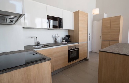 Arc-1800 Apartment | Modern 5-room apartment with pool, spa, gym, parking in Arcs 1800