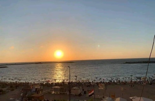 Al-Muntazah Apartment | Modern and luxury apartment for vacation in front of the beach