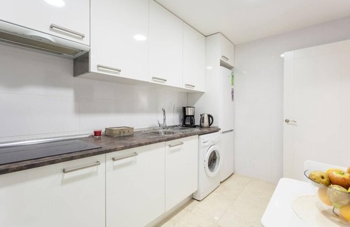 Centro Apartment | Modern Air-Conditioned Apartment w/Full Kitchen, Washing Machine, & WiFi
