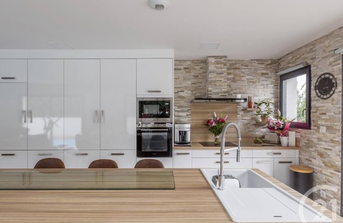 Carmaux House | Modern air-conditioned house with swimming pool in a quiet location 15 kms from Albi