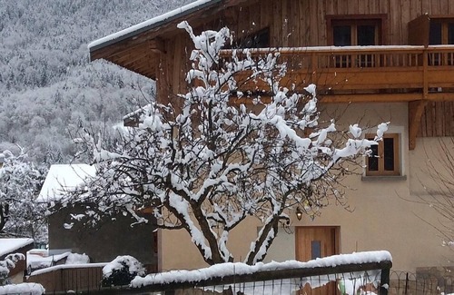 Bozel Apartment | Modern Alpine Luxury Duplex Apartment With Mountain Views, Log Burner & Balcony