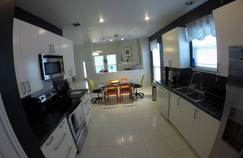 Stone Oak House | Modern and comfortable home for your entire family