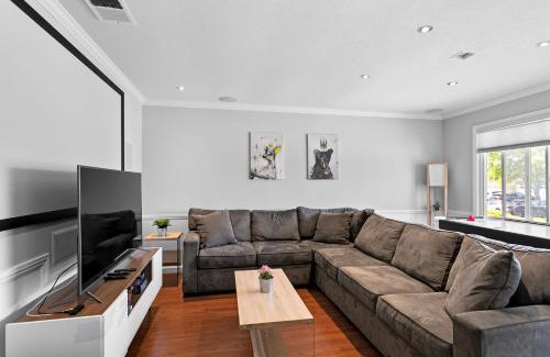 East San Jose House | Modern and Elegant 4Br house Near Parks and BART