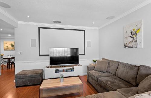 East San Jose House | Modern and Elegant 4Br house Near Parks and BART