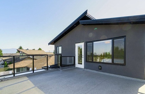 Burnaby House | Modern and Spacious Home