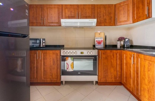 Jumeirah Lake Towers Apartment | Modern and Stunning 2BR with 2 Balconies in JLT!