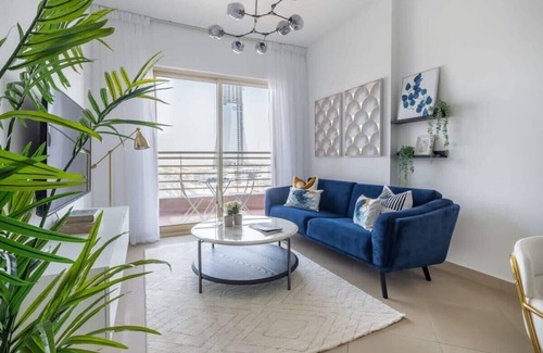 Jumeirah Lake Towers Apartment | Modern and Stunning 2BR with 2 Balconies in JLT!