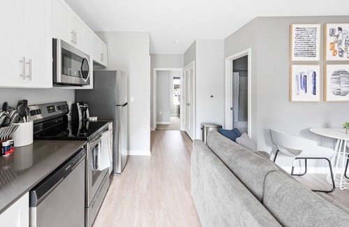 Nashville Apartment | Modern Apartment in Prime Location (ID6493X23)