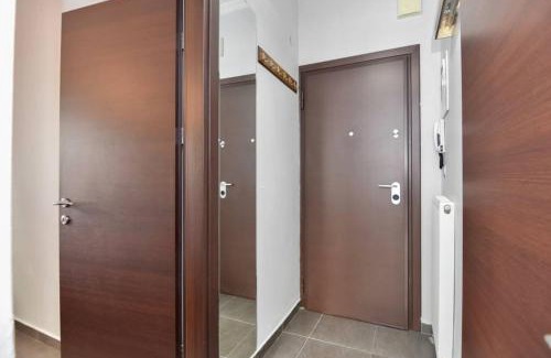 Larissa Apartment | Modern apartment in the heart of the city
