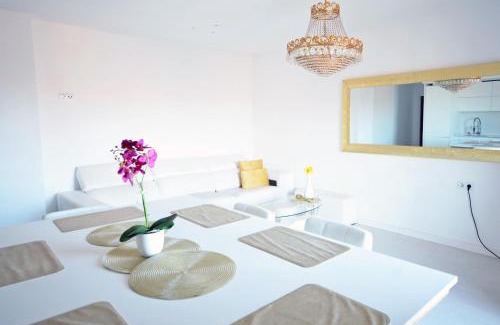 Patraix Apartment | Modern Apartment in Valencia