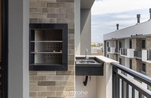 Cachoeira do Bom Jesus Apartment | Modern Apartment Near the Beach! - ATC0301