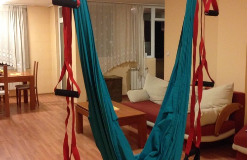 Sofia Apartment | Modern Apartment Near Metro Station For 4-6 People
