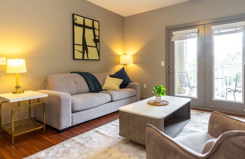 Vestavia Hills Apartment | Modern Apartment in Prime Location (ID5505)