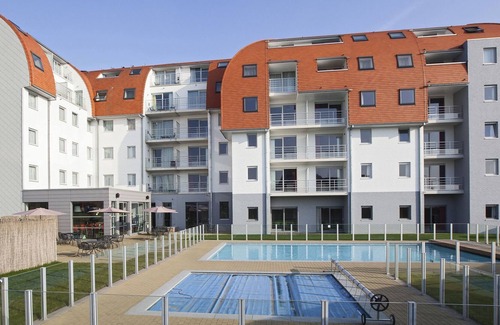 Zeebrugge Apartment | Modern apartment with a dishwasher located in Zeebrugge
