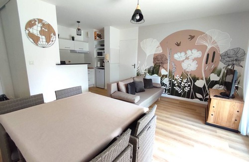 Trebeurden Apartment | Modern Apartment with WiFi, Terrace, and Garden near Pors Mabo Beach in Trébeurden