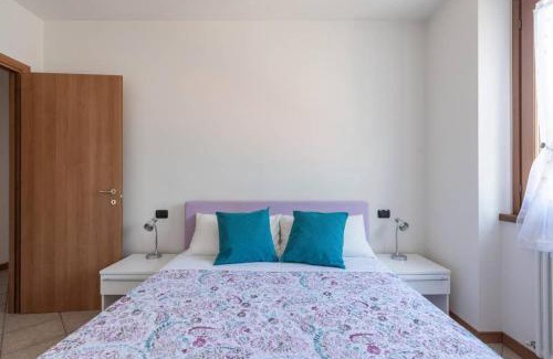 Bonzeno Apartment | Modern apartment with balcony-garage-and pool