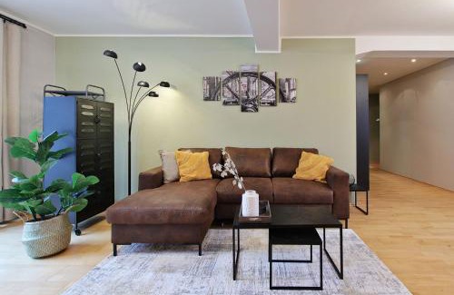 Stadtkern Apartment | Modern Apartment with City-View and car park