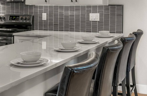 Scenic Heights Apartment | Modern Arvada Duplex | Chic + Central