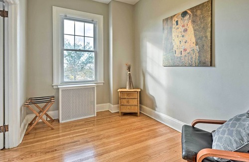 Downtown Baltimore House | Modern Baltimore Escape w/ Deck: 4 Mi to Dtwn