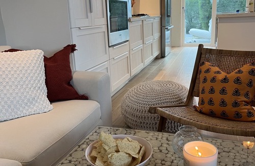 Treasure Cay Villa | Modern Beach Villa - Bahamian Pine